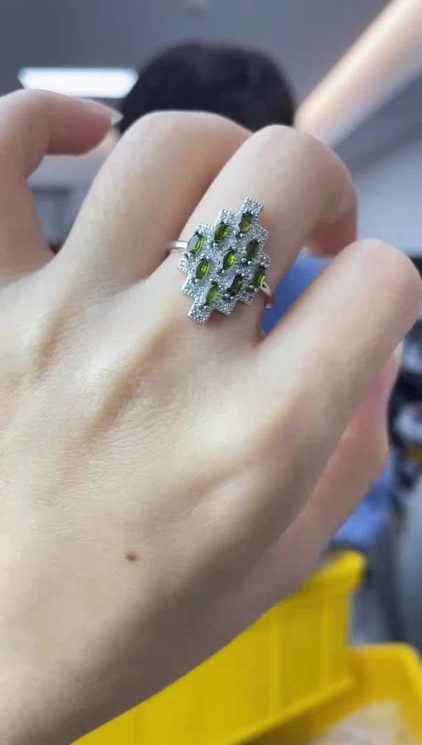 【闪购商品】锂辉石·未镶嵌多样性一件发货