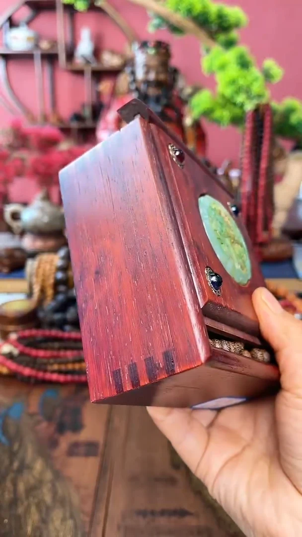 【闪购商品】木中之❤王妍妍批发32-关二爷挂木盒