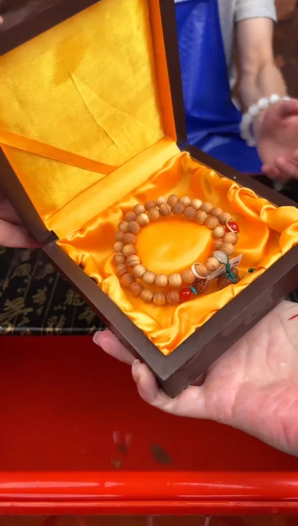 手串珠阙集闪购福利无礼盒