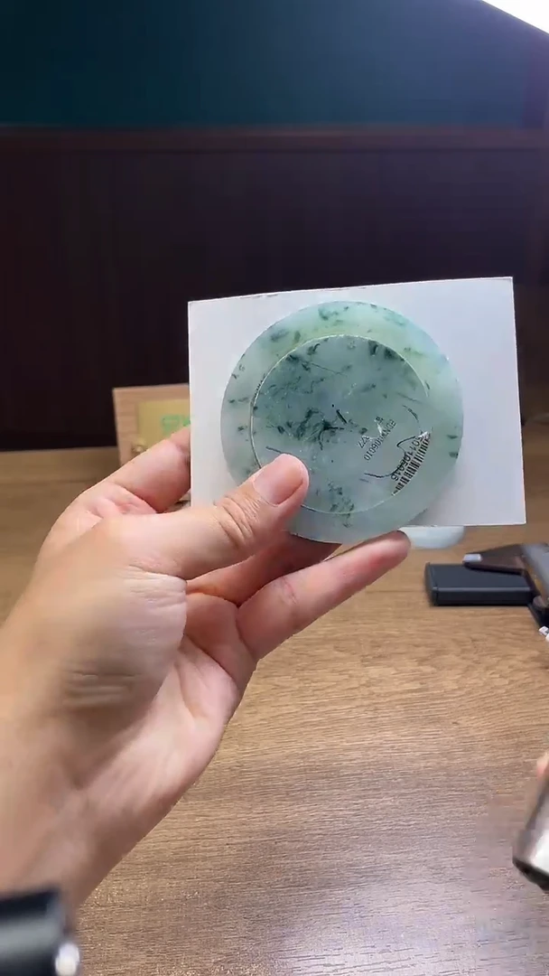 未镶嵌手镯定制翡翠欢***人定制