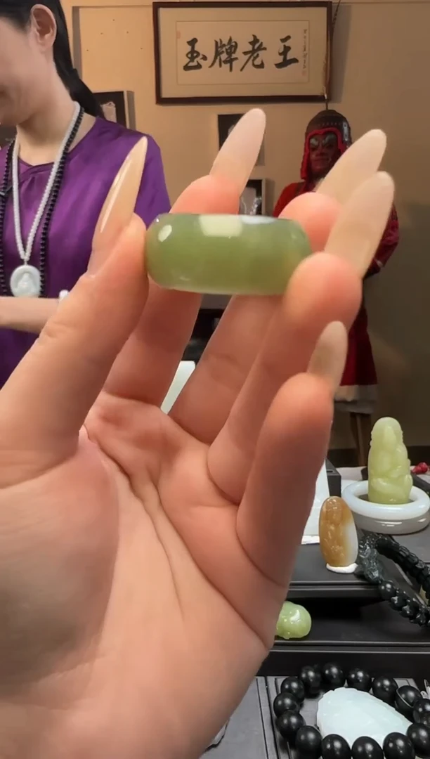 【闪购商品】和田玉黄口扳指未镶嵌（23）