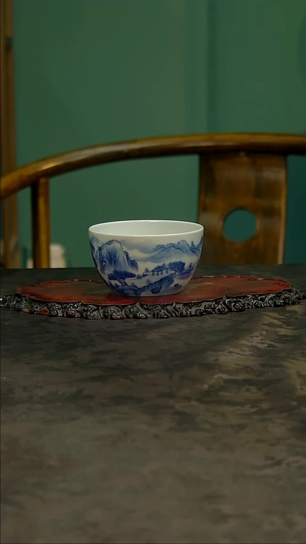 【闪购商品】青花手绘山水主人杯