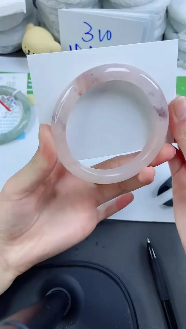 【闪购商品】石英质玉手镯未镶嵌151-61.6