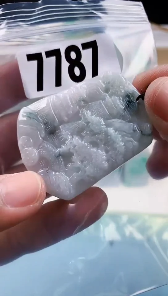 【闪购商品】翡翠挂件未镶嵌天然翡翠吊坠挂件