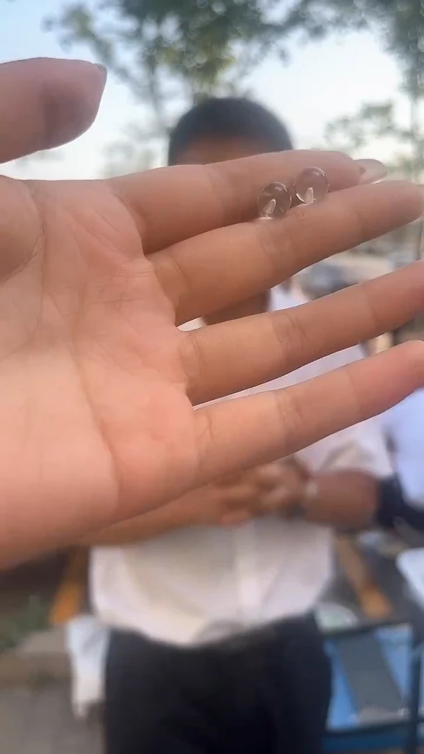 水晶耳钉未镶嵌天然多样性发一mm