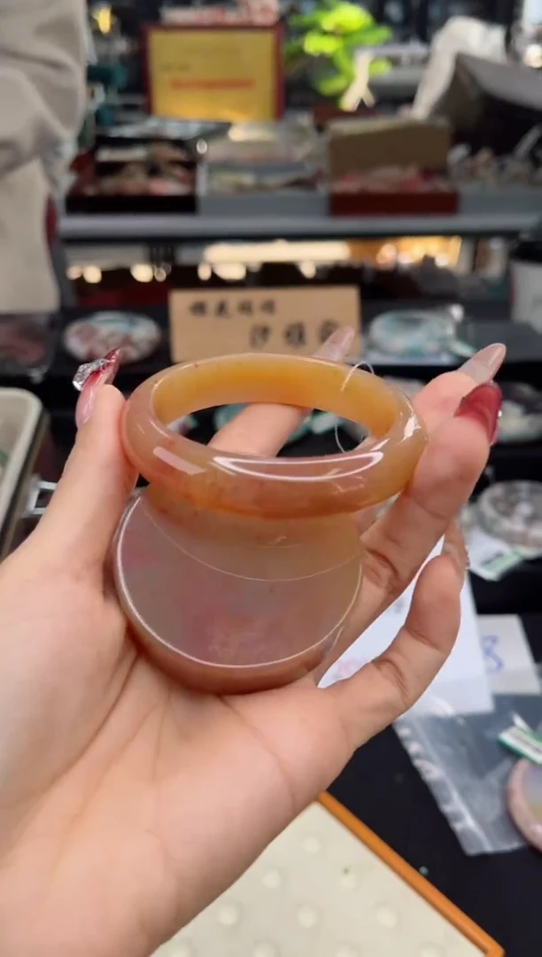 【闪购商品】石英质玉手镯未镶嵌56圈口（赠品镯心）656893