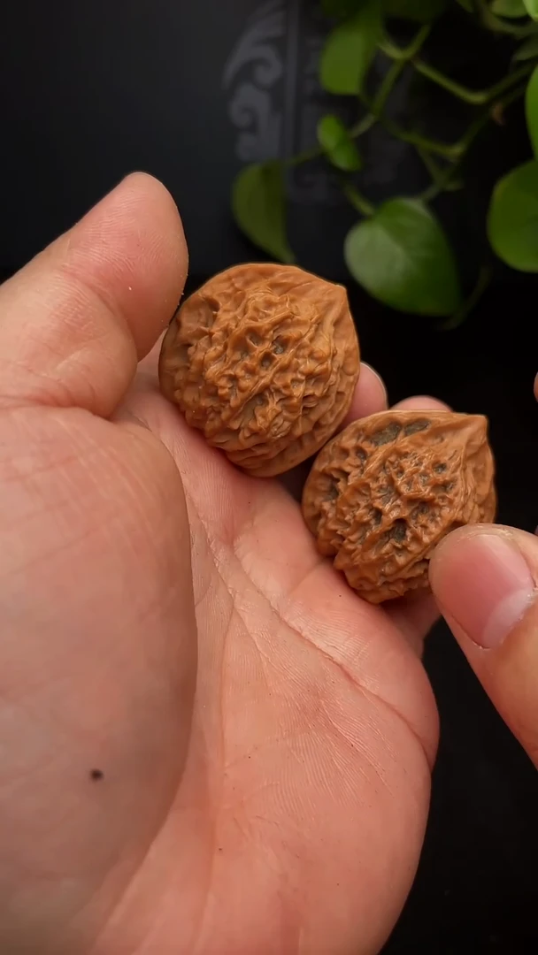 【闪购商品】文玩核桃把件37尺尺灯笼,团(微修白茬)