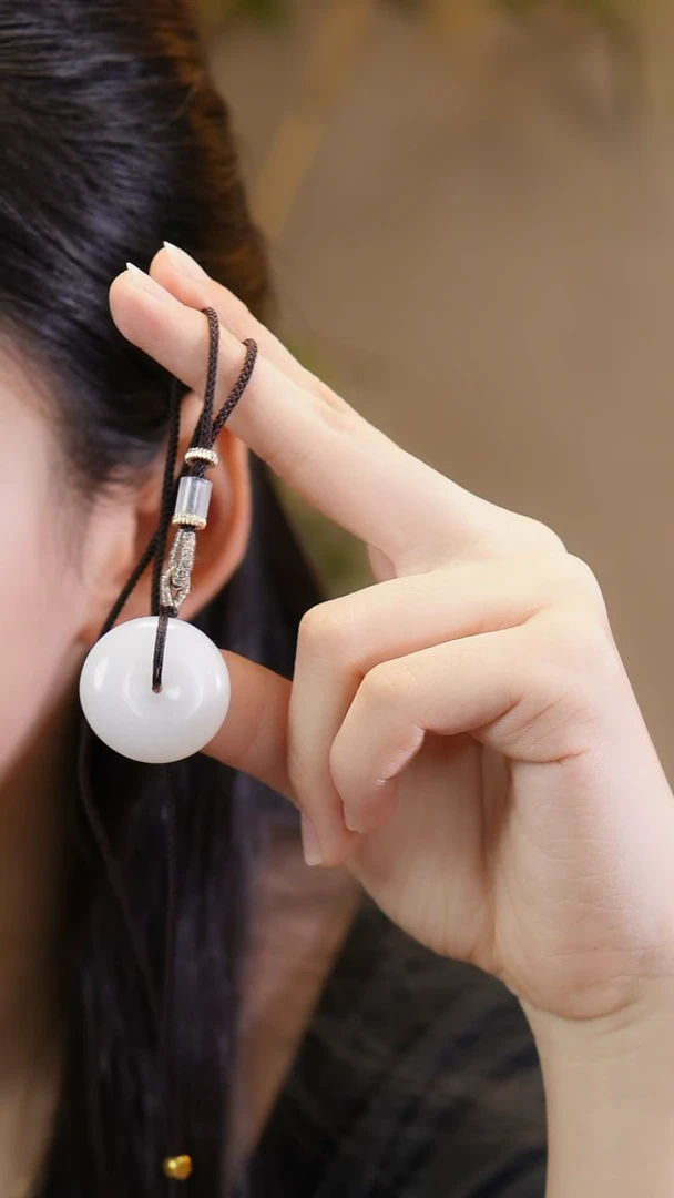 石英质玉（金丝玉）未镶嵌吊坠(赠链)新疆金丝玉