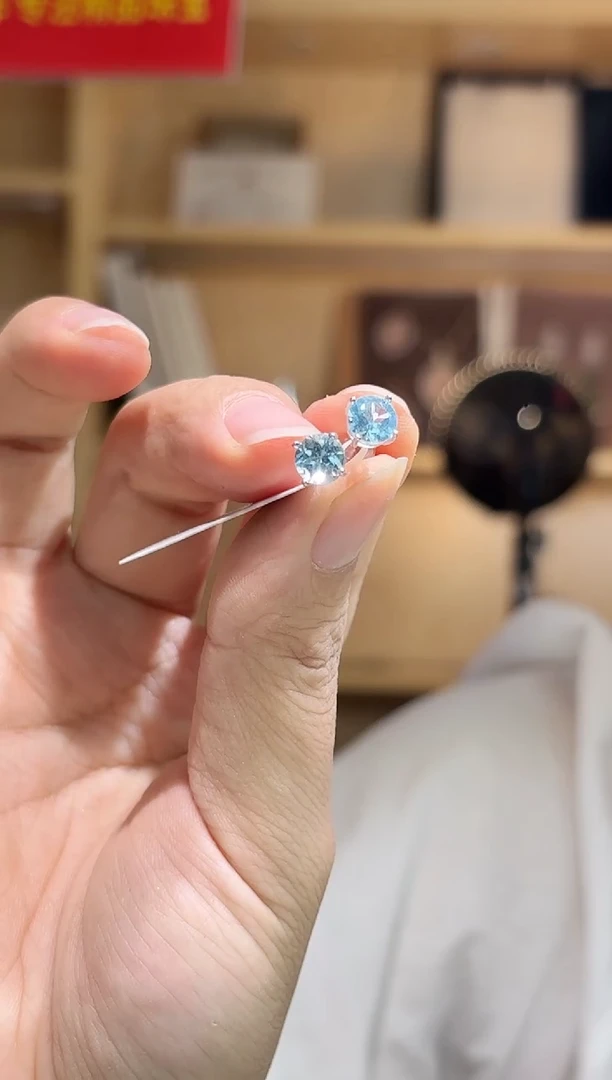 银S925镶嵌耳饰托帕石6mm托帕石耳钉