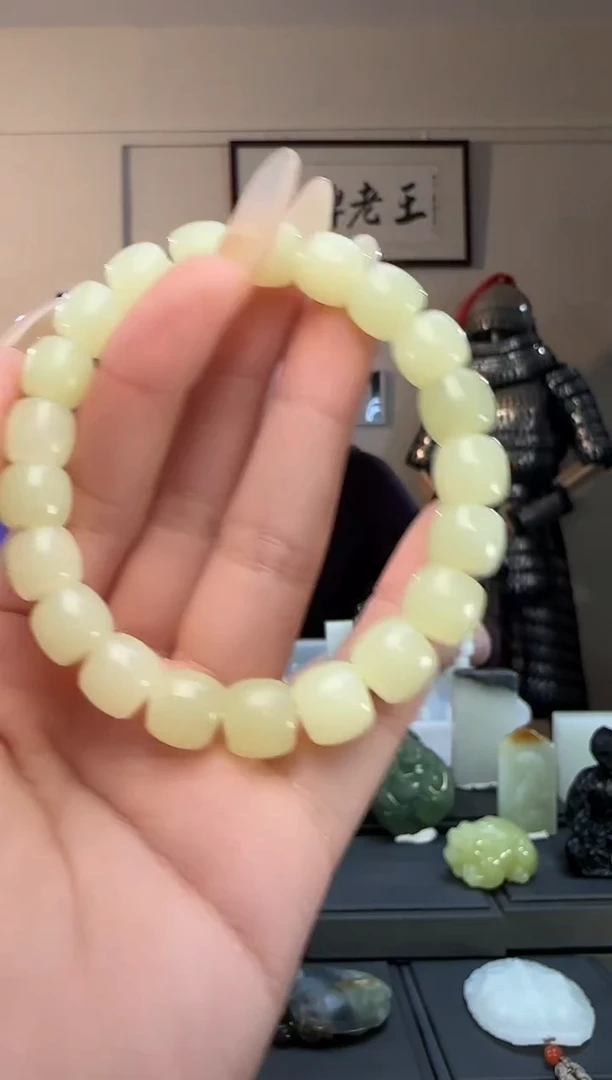 颈饰未镶嵌和田玉黄口直切手串