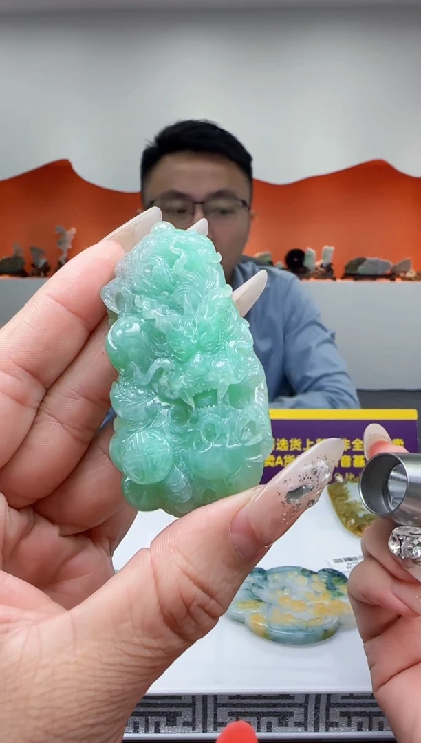 未镶嵌定制翡翠Q70258翡翠