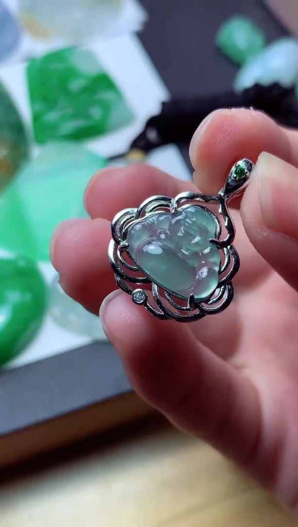 翡翠未镶嵌颈饰天然翡翠