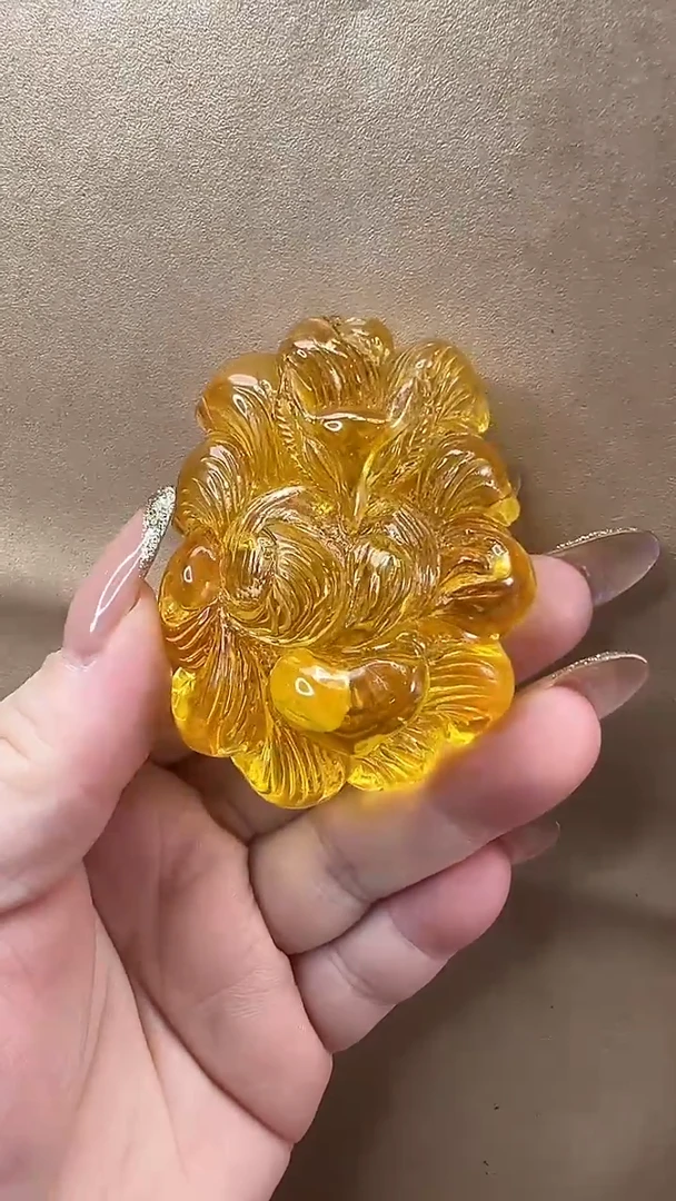 琥珀颈饰未镶嵌吊坠