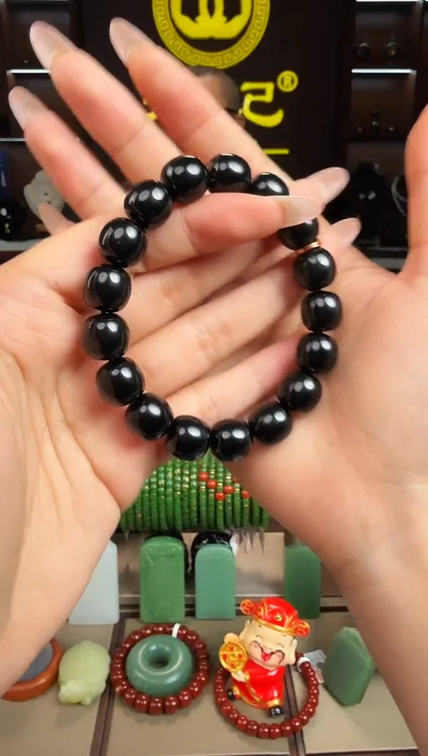 未镶嵌手串和田玉和田玉黑青卡12 手串