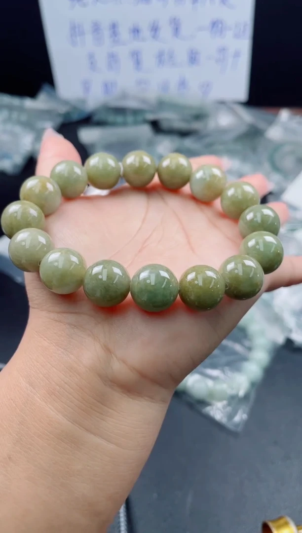 未镶嵌戒指翡翠珠串