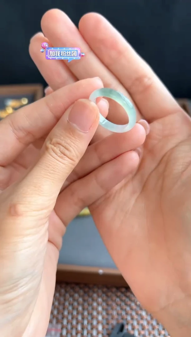 翡翠未镶嵌颈饰407买断20