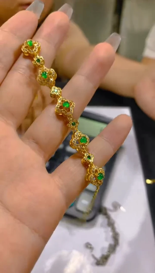 未镶嵌手链翡翠多样性发一