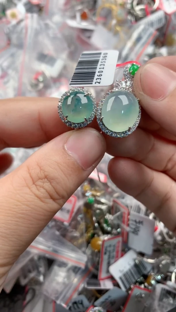 银S925镶嵌戒指翡翠999999   10