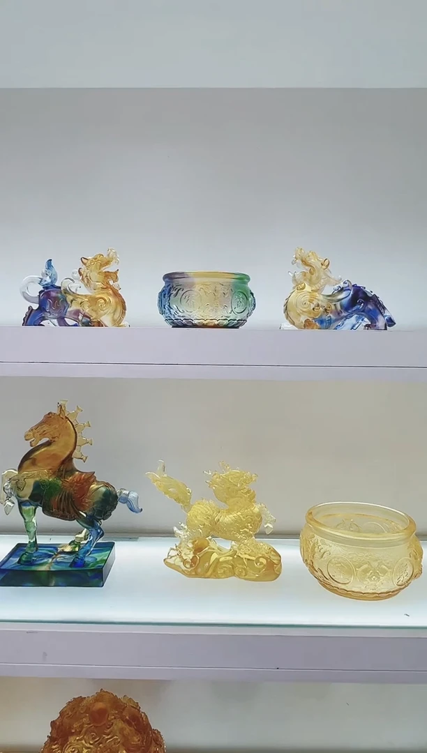 手工艺品琉璃古法琉璃一对貔貅加聚宝盆