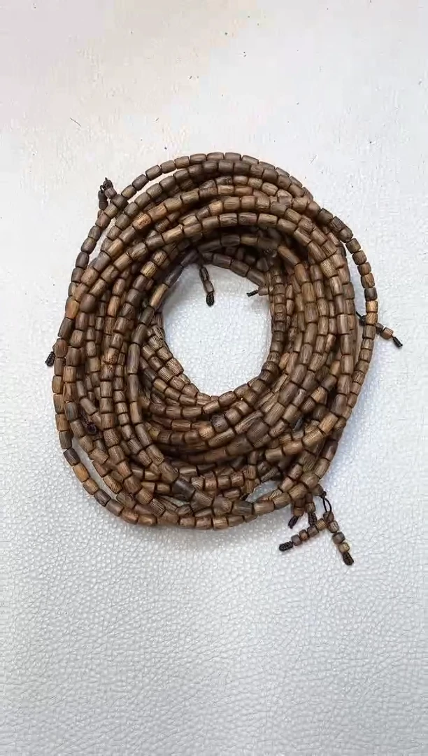 【闪购商品】沉香手串棋楠九九沉红金猊随型多圈多样性发其一