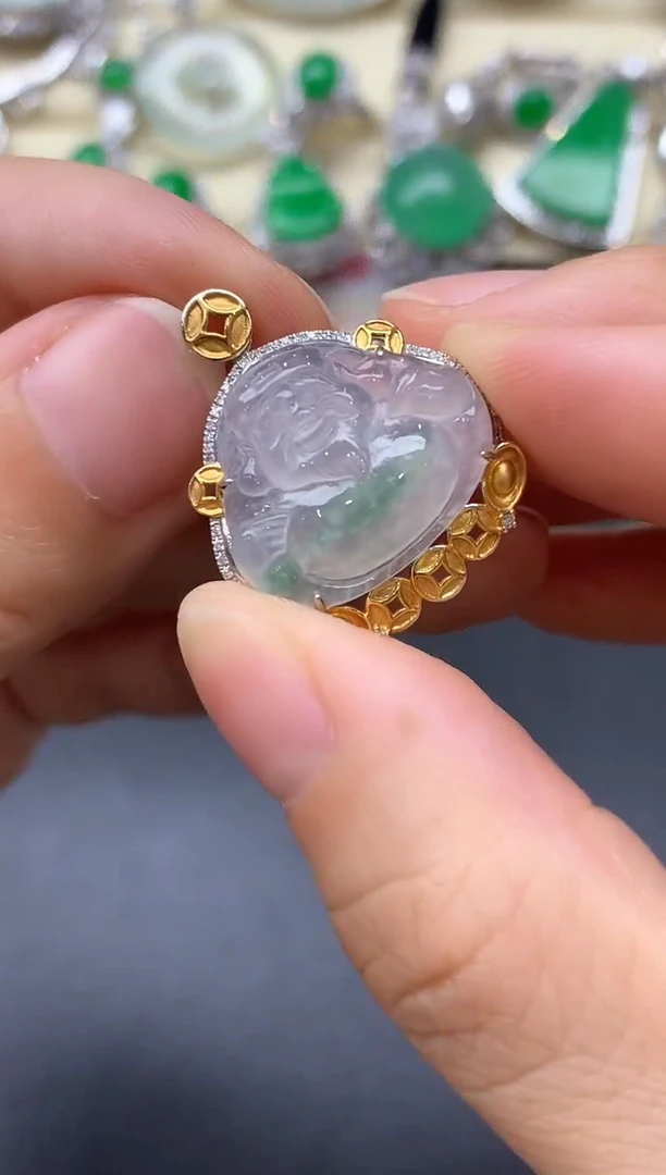 颈饰18K金镶嵌翡翠599-中国好珍宝