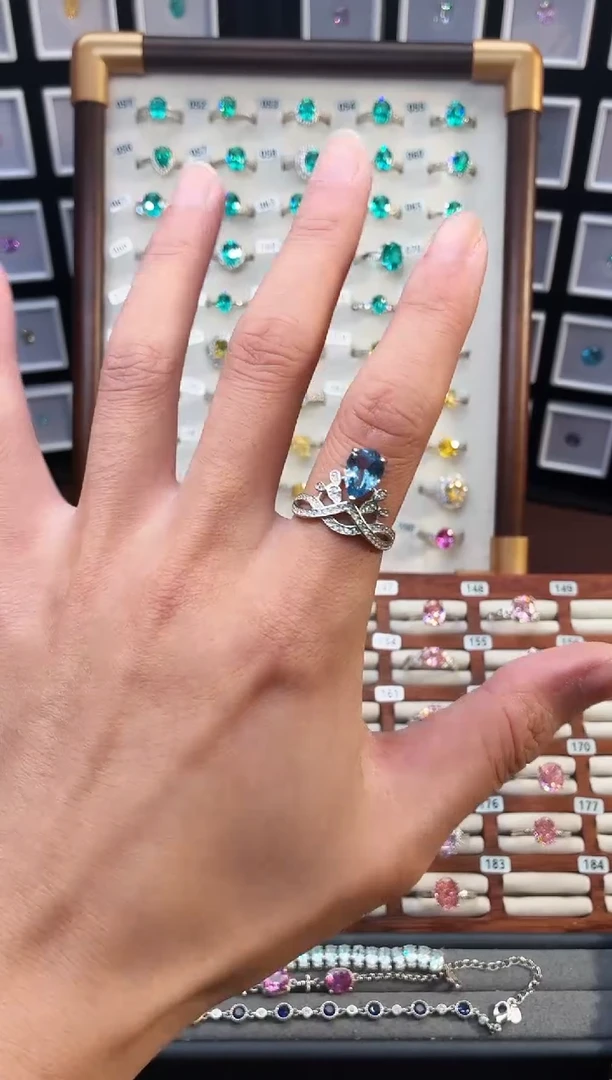 银S925镶嵌戒指海蓝宝石1888