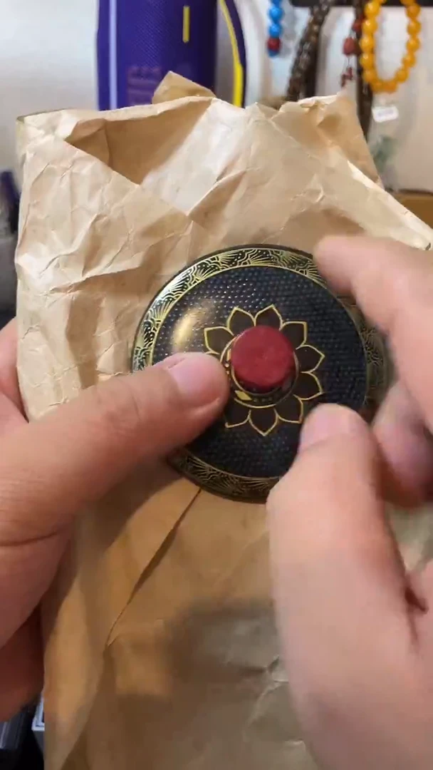 瓷片闪购商品 如图所示
