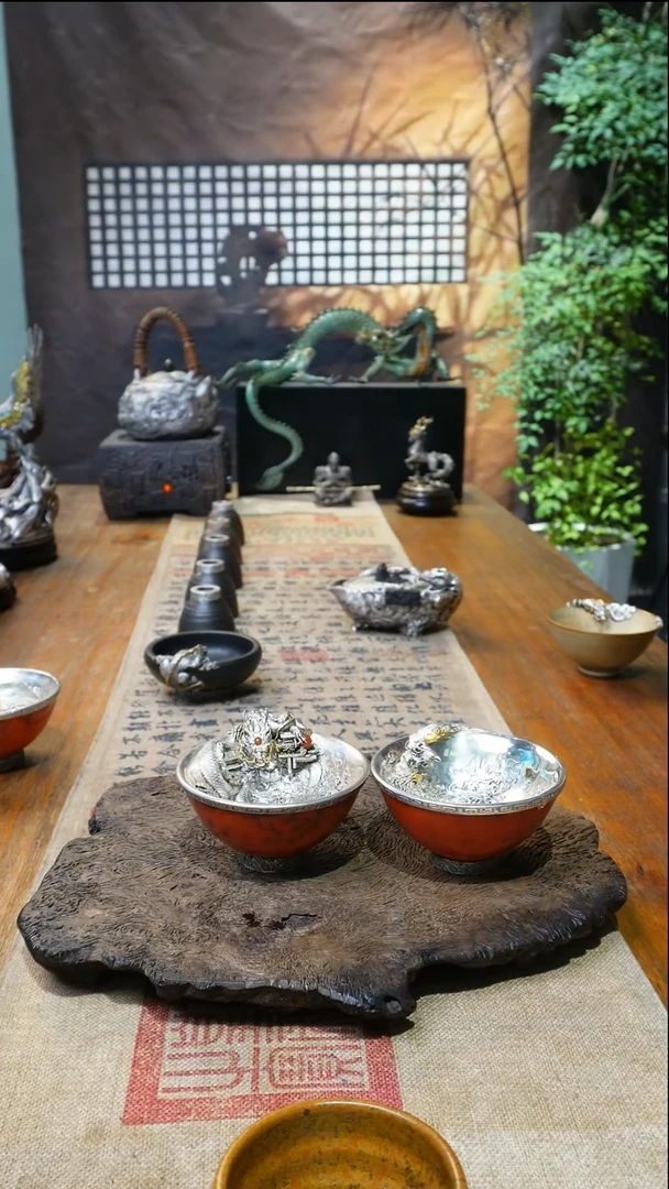 茶盏天****?欲山行 汝窑龙凤杯