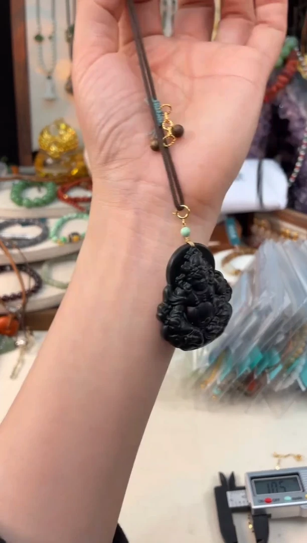 未镶嵌和田玉手饰@@I021D019636