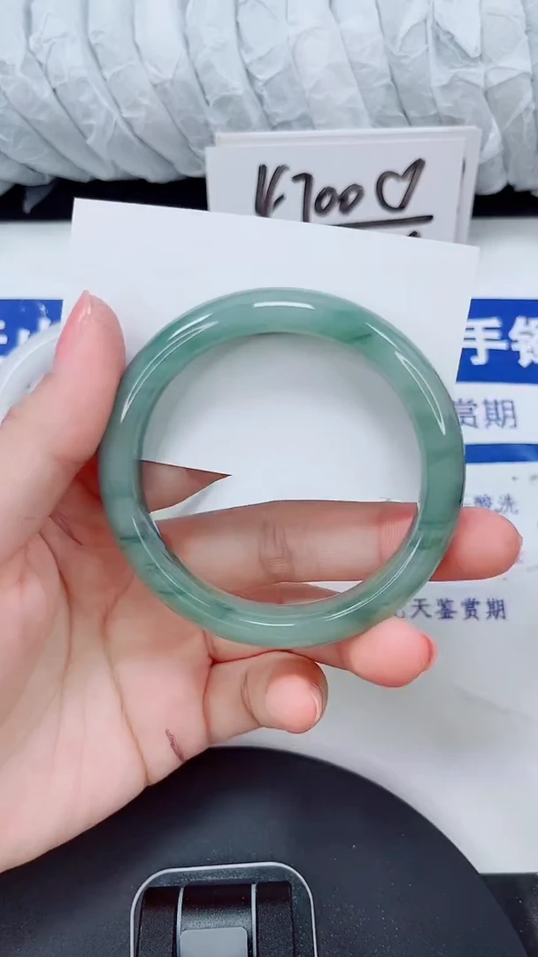 未镶嵌手镯石英质玉84-54/55