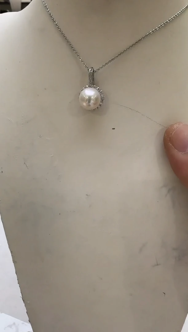 淡水珍珠银S925镶嵌吊坠(赠链)˚****兔10mm 太阳花-孤品