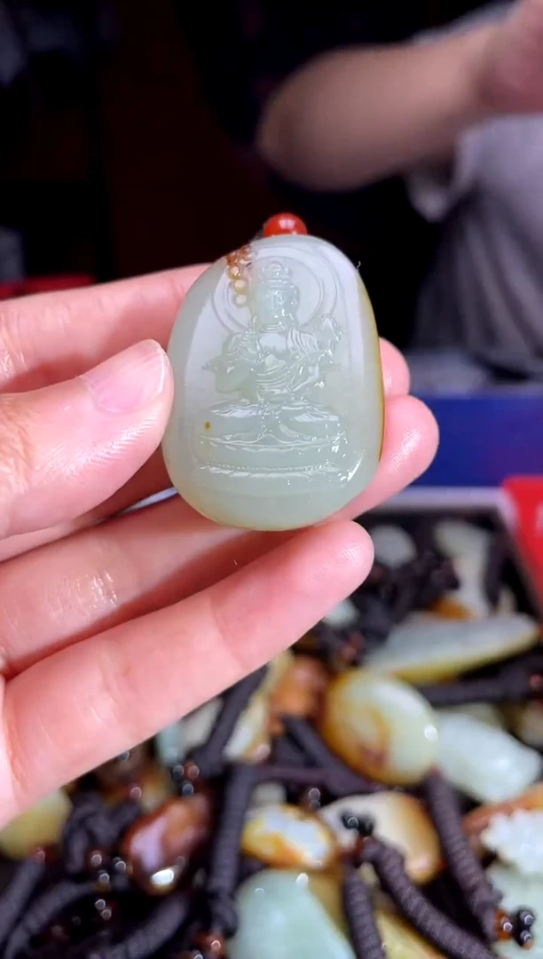 和田玉未镶嵌挂件1