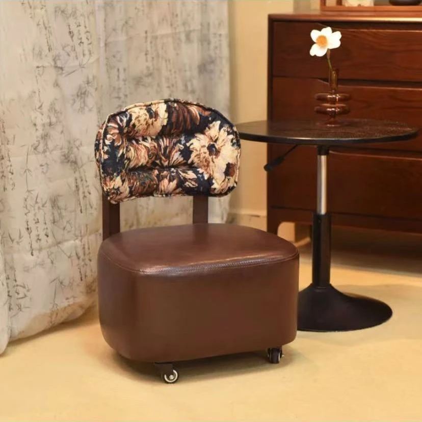 溜溜椅子小椅子家用靠背沙发边凳轻奢高级感坐凳创意滑轮矮凳带轮