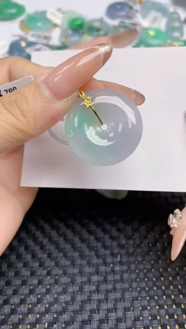 颈饰18K金镶嵌翡翠天然缅甸A货翡翠百元以上9元证书费自理1