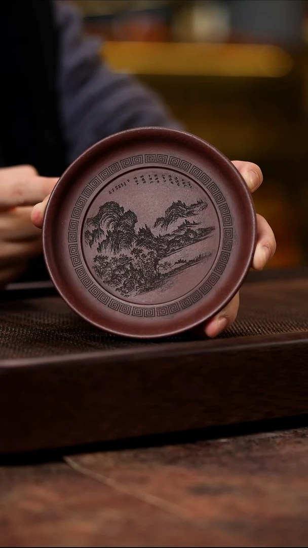 宜兴紫砂山水壶承