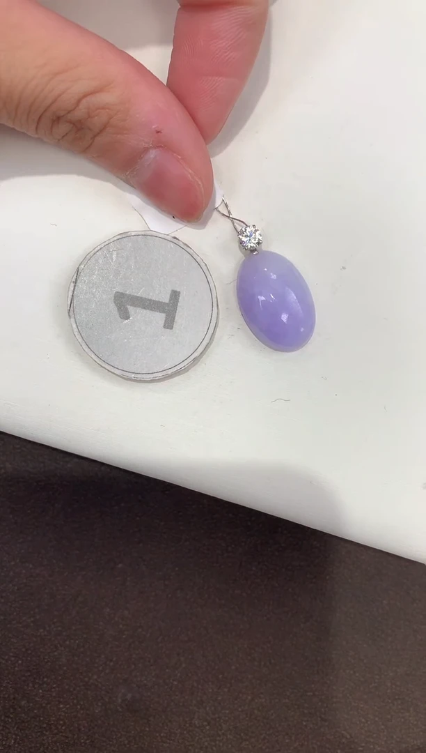 颈饰18K金镶嵌翡翠天然缅甸A货翡翠