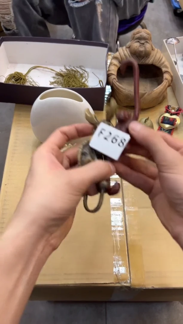 欣*268中古商品，谨慎参拍