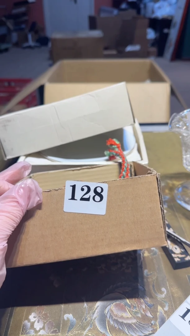 【闪购商品】瓷片128中古回流孤品一件