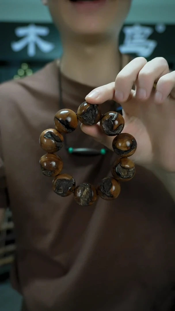 枣木手作木制雕刻品