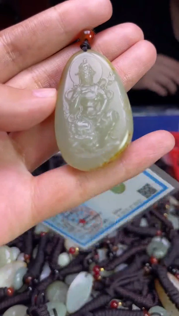 未镶嵌和田玉挂件1