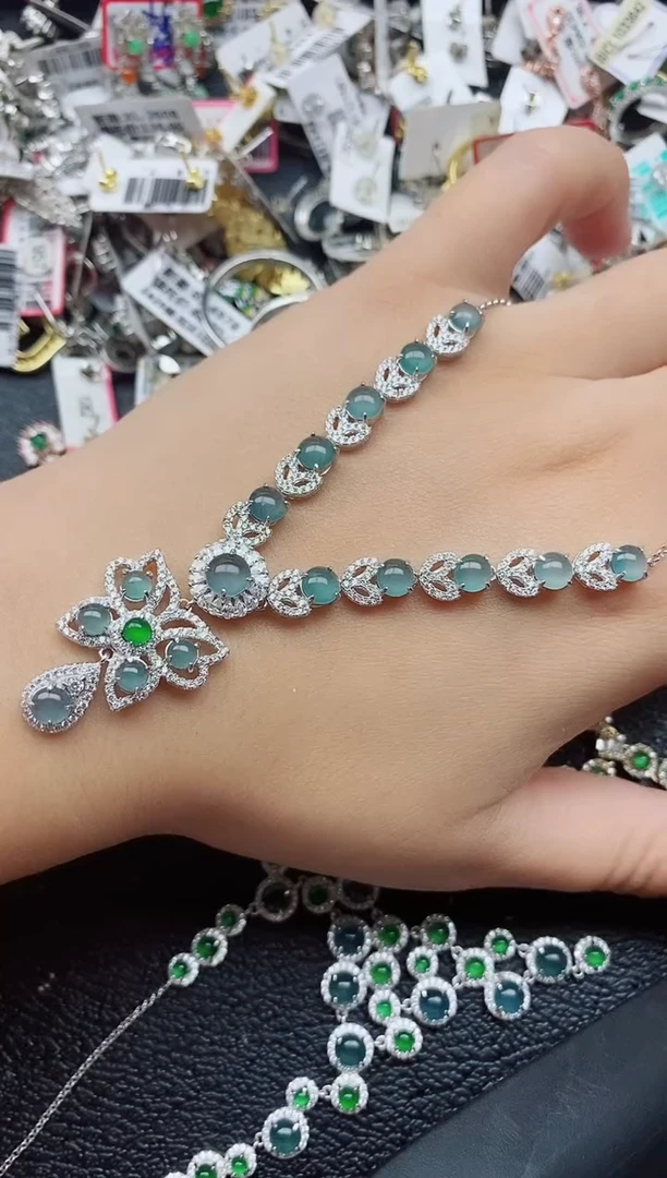 银S925镶嵌戒指翡翠1