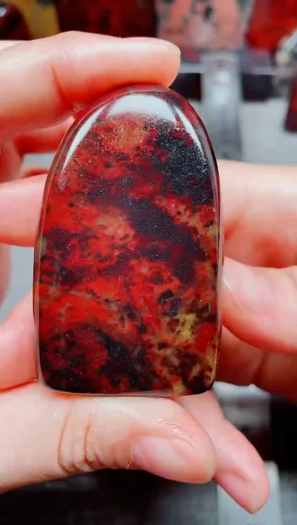 桂林鸡血玉素章随行6