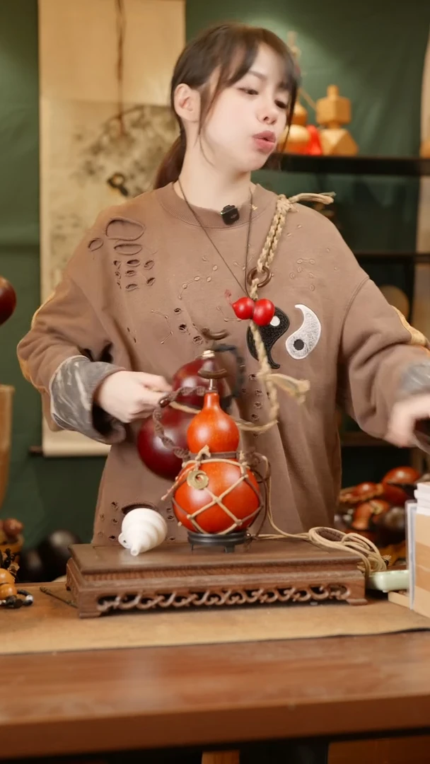 113号精品天然大漆酒葫芦一物一拍~