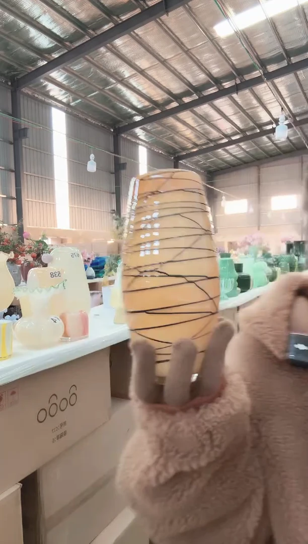 267直播玻璃花瓶