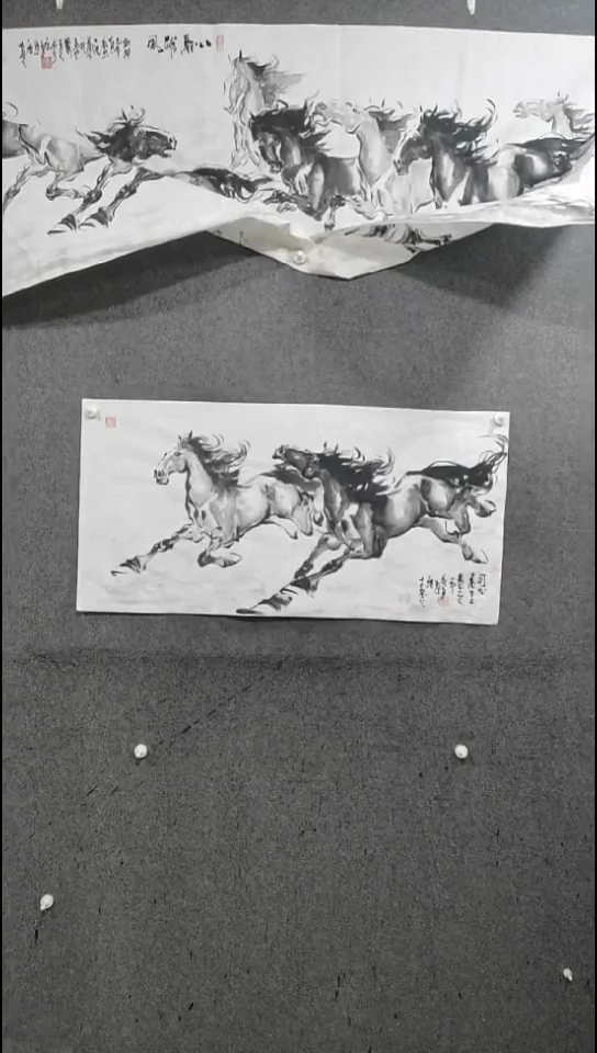 国画水墨写意双骏马图