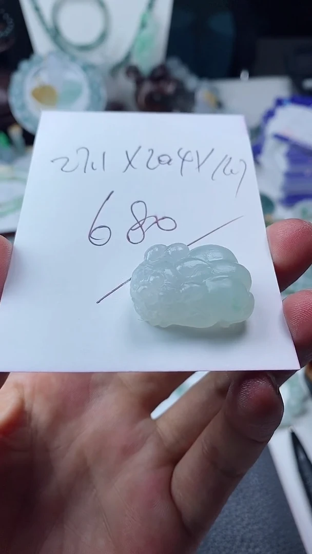 未镶嵌定制翡翠貔貅