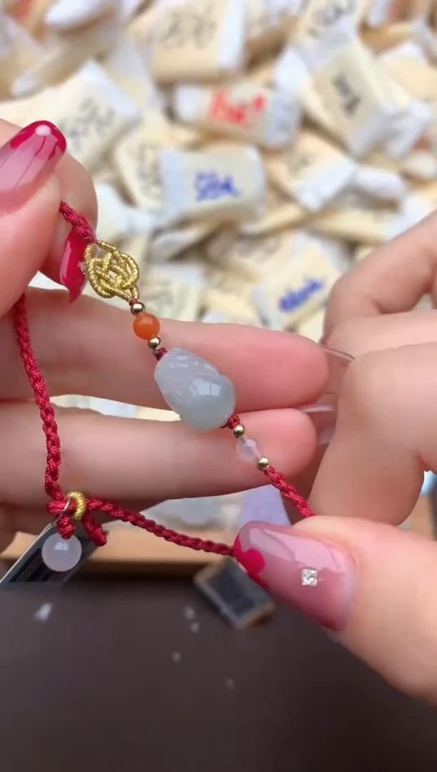 【闪购商品】翡翠挂件未镶嵌    一   