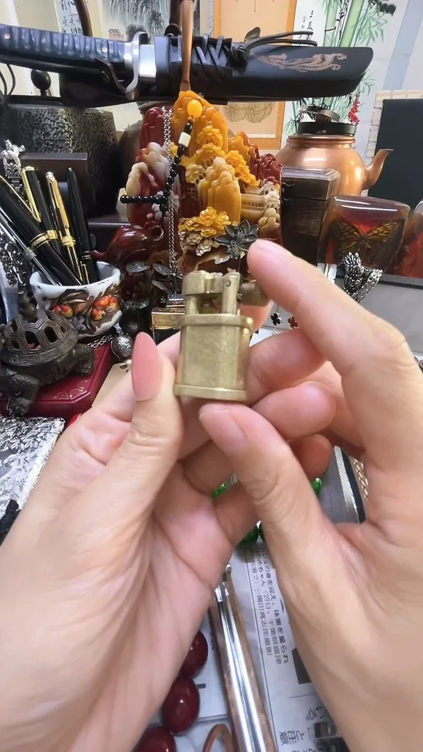 瓷片lfskjdroewiutlkerjg