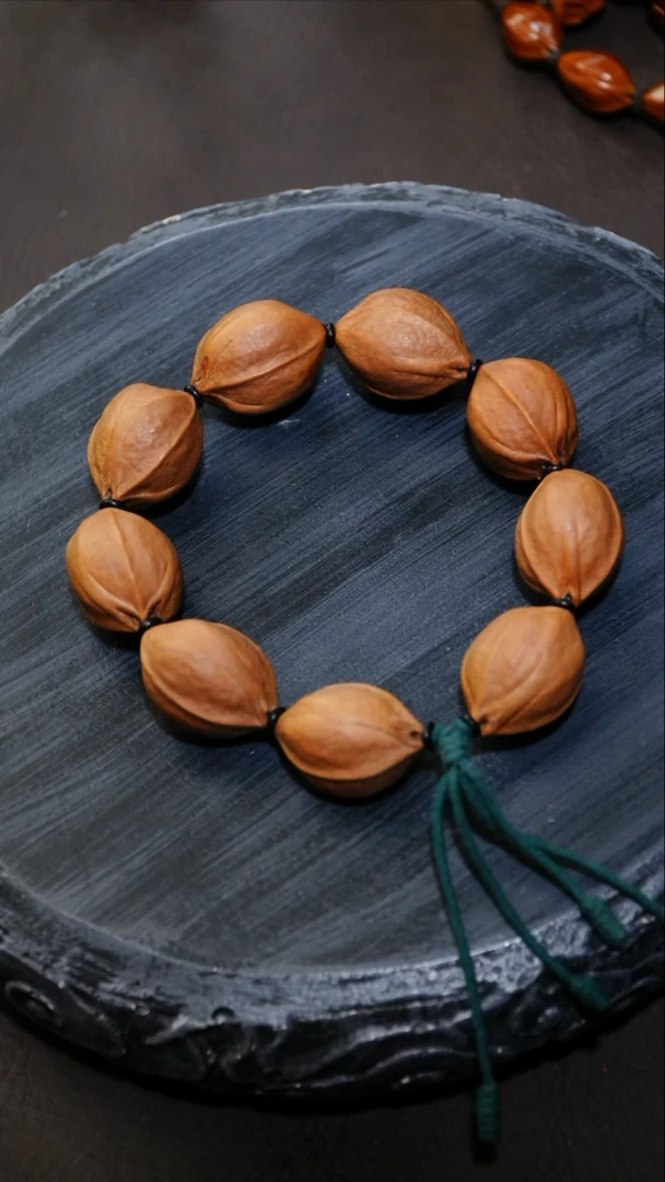 手串/手链橄榄核金**鹏2.2*2.7+10年原桩老料梅林铁核