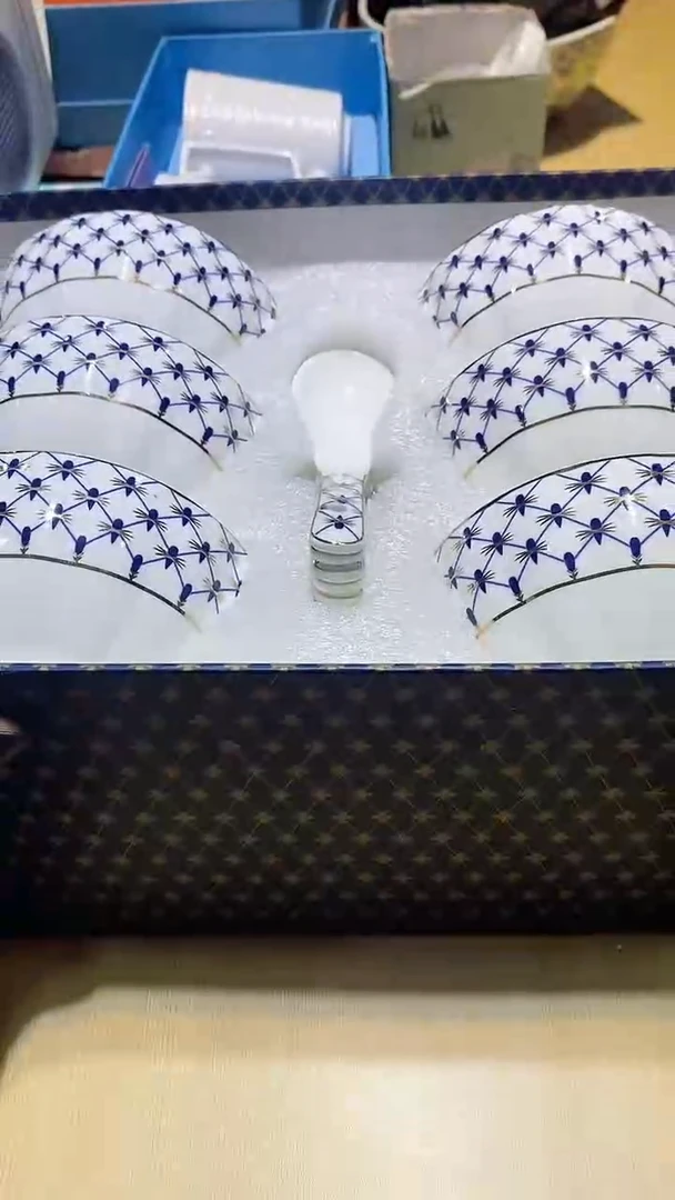 【闪购商品】瓷片锅碗瓢盆一件不剩